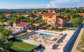 Apartments Vesna